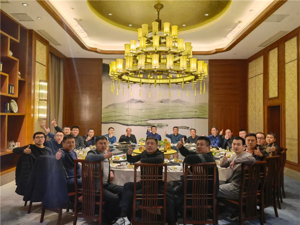 泰安市圣恒路橋有限公司 2021年春節(jié)后工作會(huì)議勝利召開(kāi)